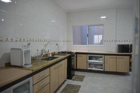 Casa para alugar com 260m², 3 quartos e 5 vagasCozinha