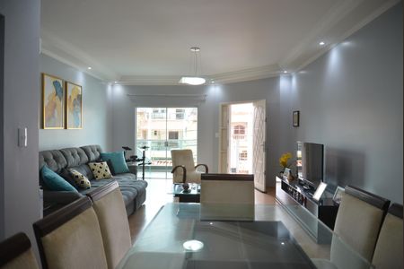 Casa para alugar com 260m², 3 quartos e 5 vagasSala
