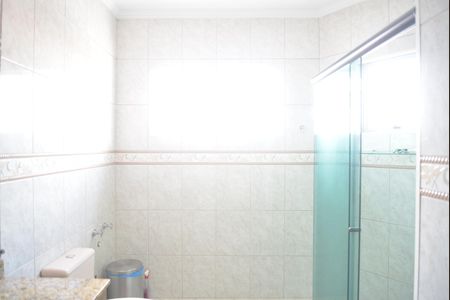 Casa para alugar com 260m², 3 quartos e 5 vagasBanheiro da Suíte