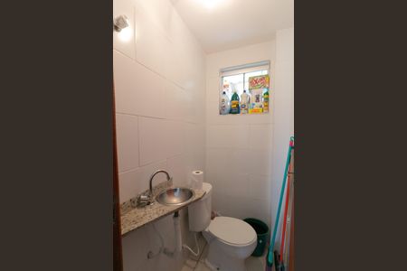 Casa à venda com 70m², 2 quartos e 1 vaga Casa à venda com 70m², 2 quartos e 1 vagaLavabo