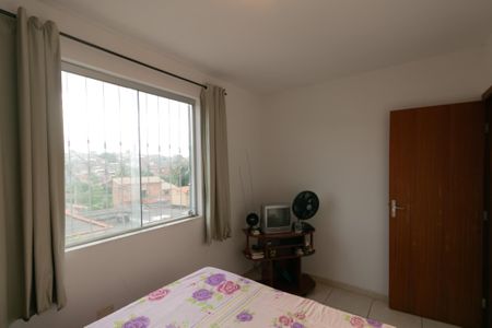 Casa à venda com 70m², 2 quartos e 1 vaga Casa à venda com 70m², 2 quartos e 1 vagaQuarto 1