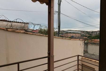 Casa à venda com 70m², 2 quartos e 1 vaga Casa à venda com 70m², 2 quartos e 1 vagaVista Sala