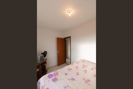 Casa à venda com 70m², 2 quartos e 1 vaga Casa à venda com 70m², 2 quartos e 1 vagaQuarto 1