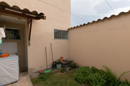 Casa à venda com 70m², 2 quartos e 1 vaga Casa à venda com 70m², 2 quartos e 1 vagaÁrea de Serviço