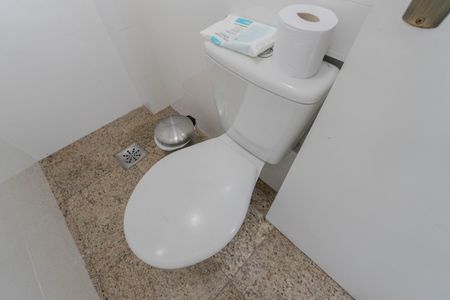 Apartamento à venda com 186m², 3 quartos e 2 vagasBanheiro de serviço