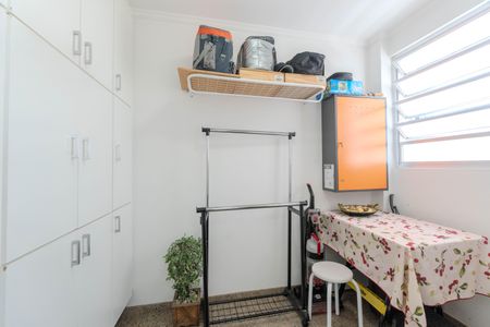 Apartamento à venda com 186m², 3 quartos e 2 vagasQuarto de Serviço