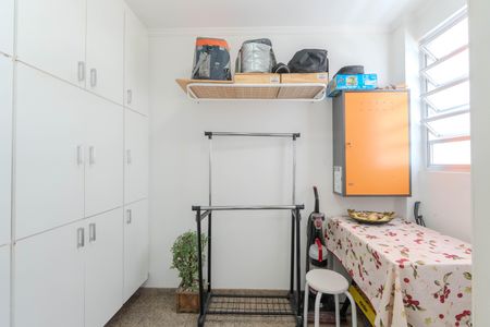 Apartamento à venda com 186m², 3 quartos e 2 vagasQuarto de Serviço