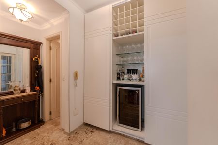 Apartamento à venda com 186m², 3 quartos e 2 vagasHall