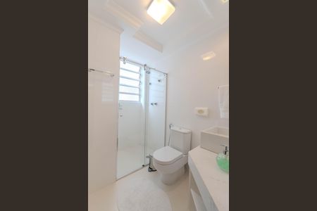 Apartamento à venda com 186m², 3 quartos e 2 vagasBanheiro