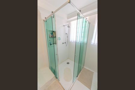 Apartamento à venda com 186m², 3 quartos e 2 vagasBanheiro da suíte master