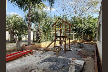 Apartamento para alugar com 42m², 2 quartos e 1 vagaÁrea comum - Playground