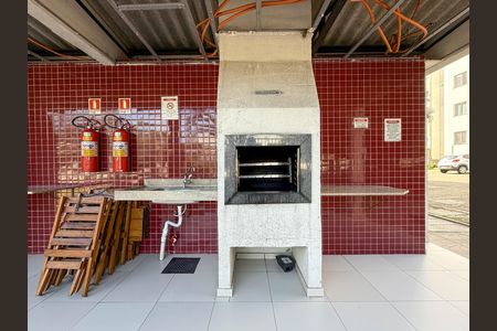 Apartamento para alugar com 42m², 2 quartos e 1 vagaÁrea comum - Churrasqueira