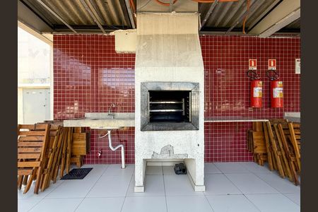 Apartamento para alugar com 42m², 2 quartos e 1 vagaÁrea comum - Churrasqueira