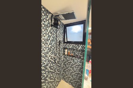 Apartamento à venda com 107m², 3 quartos e 2 vagasBanheiro