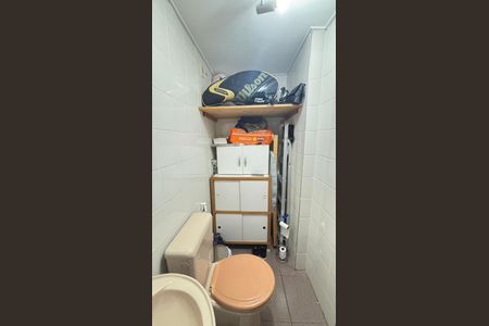 Apartamento à venda com 107m², 3 quartos e 2 vagasBanheiro de Serviço