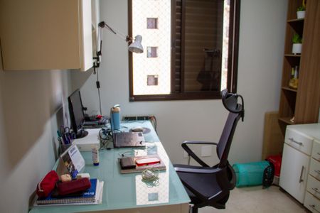 Apartamento à venda com 77m², 3 quartos e 1 vaga Apartamento à venda com 77m², 3 quartos e 1 vagaQuarto 2