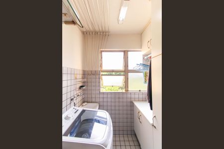 Apartamento à venda com 65m², 2 quartos e 1 vaga Apartamento à venda com 65m², 2 quartos e 1 vagaÁrea de Serviço