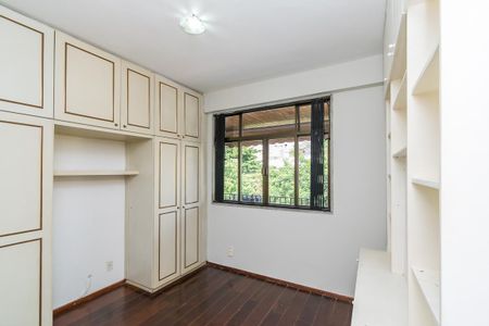 Apartamento à venda com 116m², 3 quartos e 1 vagaQuarto 1