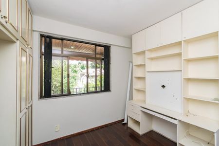 Apartamento à venda com 116m², 3 quartos e 1 vagaQuarto 1