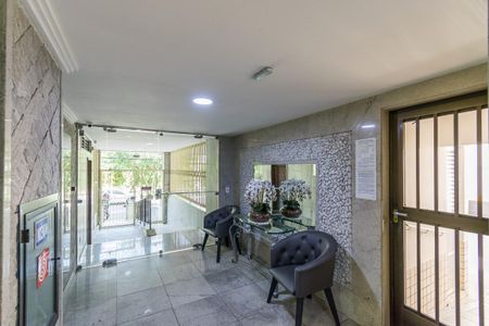 Apartamento à venda com 116m², 3 quartos e 1 vagaÁrea comum - Hall da entrada