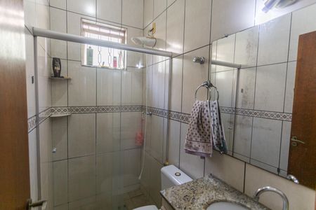 Casa à venda com 172m², 3 quartos e 2 vagas Casa à venda com 172m², 3 quartos e 2 vagasBanheiro Social