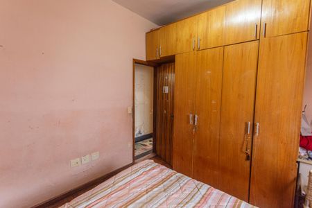 Casa à venda com 172m², 3 quartos e 2 vagas Casa à venda com 172m², 3 quartos e 2 vagasQuarto 2