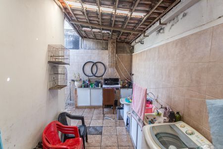 Casa à venda com 172m², 3 quartos e 2 vagas Casa à venda com 172m², 3 quartos e 2 vagasÁrea de Serviço/Churrasqueira