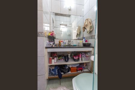 Casa à venda com 172m², 3 quartos e 2 vagas Casa à venda com 172m², 3 quartos e 2 vagasBanheiro da Suíte