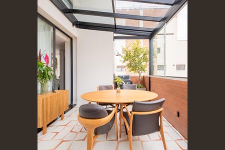 Apartamento à venda com 70m², 1 quarto e 1 vagaVaranda