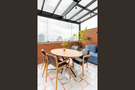 Apartamento à venda com 70m², 1 quarto e 1 vagaVaranda