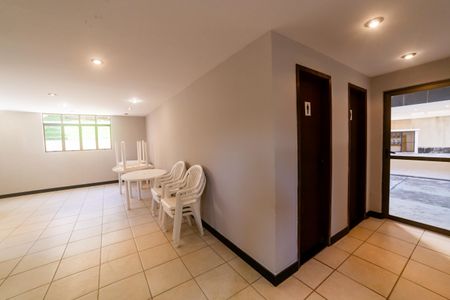 Apartamento à venda com 88m², 2 quartos e 1 vaga Apartamento à venda com 88m², 2 quartos e 1 vagaÁrea comum - Salão de festas