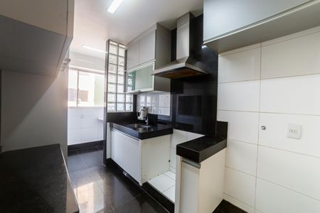 Apartamento à venda com 88m², 2 quartos e 1 vaga Apartamento à venda com 88m², 2 quartos e 1 vagaCozinha