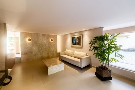 Apartamento à venda com 88m², 2 quartos e 1 vaga Apartamento à venda com 88m², 2 quartos e 1 vagaHall de entrada