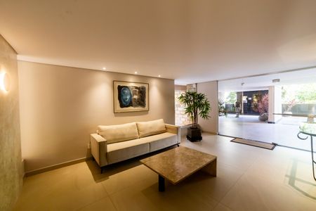 Apartamento à venda com 88m², 2 quartos e 1 vaga Apartamento à venda com 88m², 2 quartos e 1 vagaHall de entrada