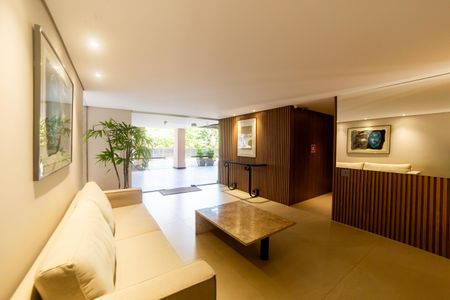 Apartamento à venda com 88m², 2 quartos e 1 vaga Apartamento à venda com 88m², 2 quartos e 1 vagaHall de entrada