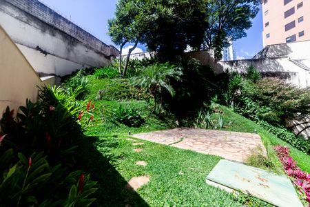 Apartamento à venda com 88m², 2 quartos e 1 vaga Apartamento à venda com 88m², 2 quartos e 1 vagaÁrea comum - área verde