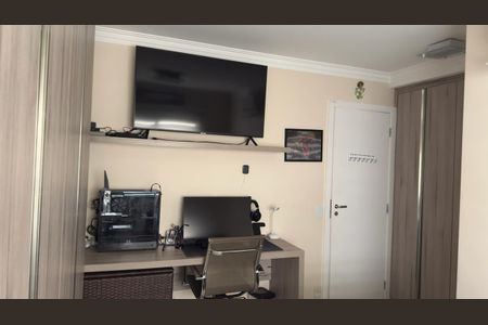 Apartamento à venda com 210m², 4 quartos e 3 vagasQuarto 2