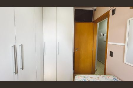 Apartamento à venda com 75m², 3 quartos e 2 vagas Apartamento à venda com 75m², 3 quartos e 2 vagasQuarto 1