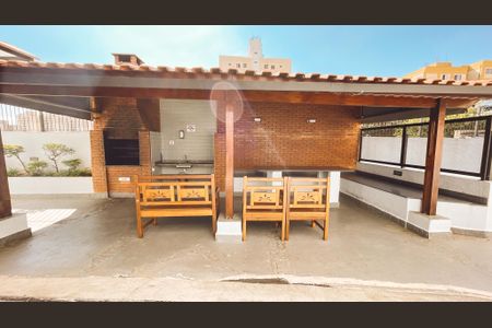 Apartamento à venda com 75m², 3 quartos e 2 vagas Apartamento à venda com 75m², 3 quartos e 2 vagasÁrea comum - Churrasqueira