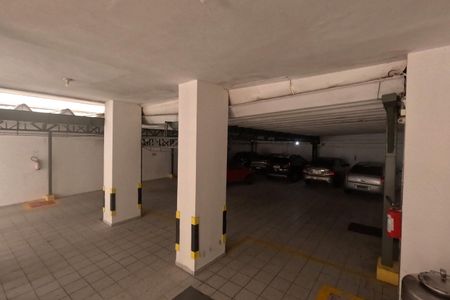 Apartamento para alugar com 120m², 2 quartos e 1 vagaÁrea Comum - Garagem