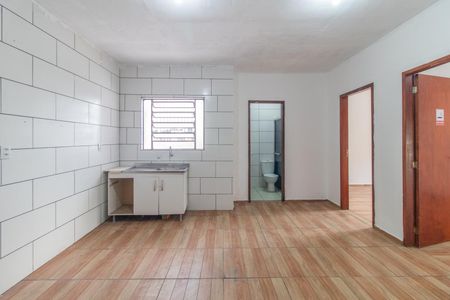 Casa para alugar com 57m², 2 quartos e sem vagaSala/Cozinha