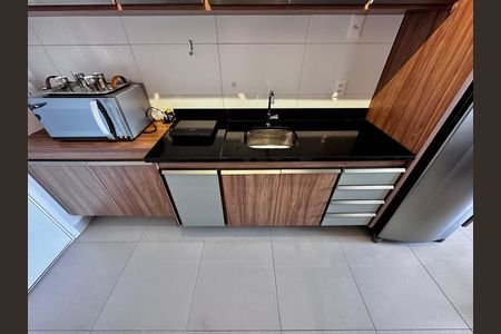 Studio para alugar com 23m², 0 quarto e sem vaga Studio para alugar com 23m², 0 quarto e sem vagaCozinha