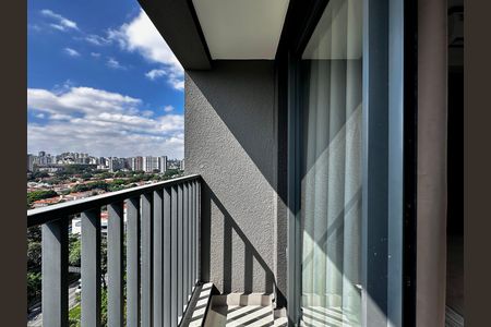 Studio para alugar com 23m², 0 quarto e sem vaga Studio para alugar com 23m², 0 quarto e sem vagaSacada