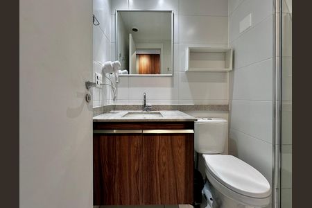 Studio para alugar com 23m², 0 quarto e sem vaga Studio para alugar com 23m², 0 quarto e sem vagaBanheiro