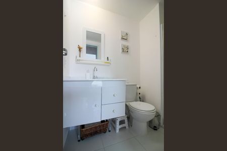 Apartamento para alugar com 49m², 2 quartos e 1 vaga Apartamento para alugar com 49m², 2 quartos e 1 vagaBanheiro Social