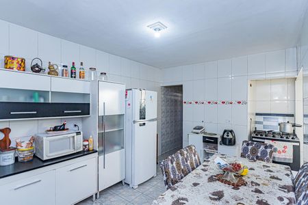 Casa à venda com 240m², 4 quartos e 3 vagasCozinha