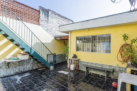 Casa à venda com 240m², 4 quartos e 3 vagasQuintal inferior