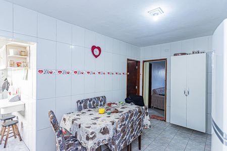 Casa à venda com 240m², 4 quartos e 3 vagasCozinha