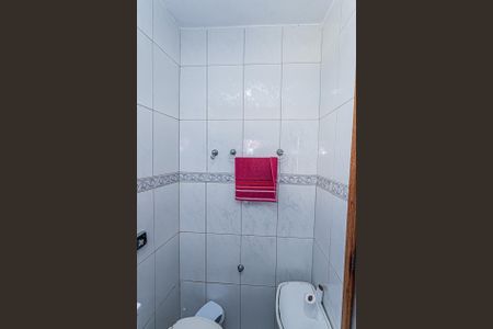 Casa à venda com 240m², 4 quartos e 3 vagasBanheiro