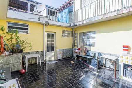Casa à venda com 240m², 4 quartos e 3 vagasQuintal inferior